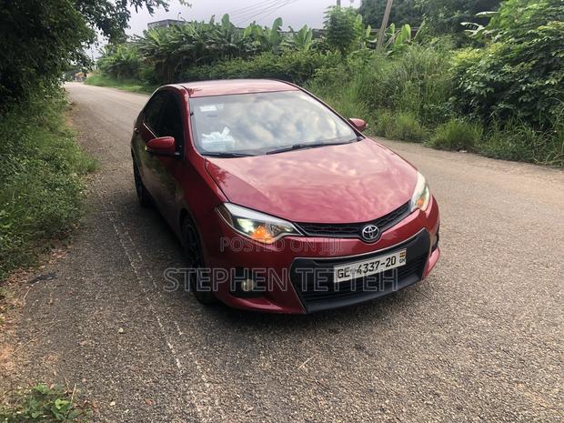 Toyota Corolla S 4dr Sedan (1.8L 4cyl CVT) 2015 Red
