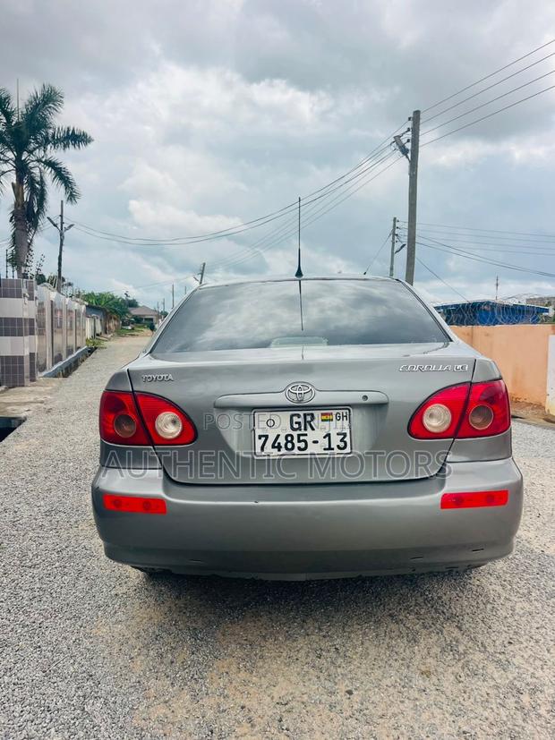 Toyota Corolla 2008 Gray