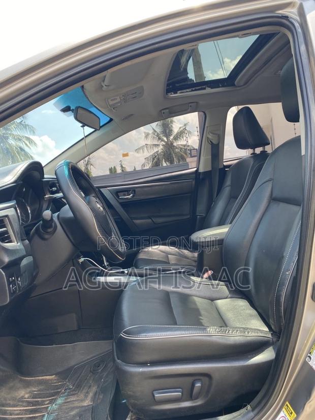 Toyota Corolla S 4dr Sedan (1.8L 4cyl CVT) 2014 Gray
