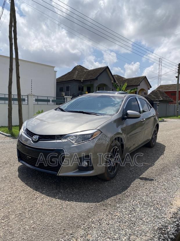 Toyota Corolla S 4dr Sedan (1.8L 4cyl CVT) 2014 Gray