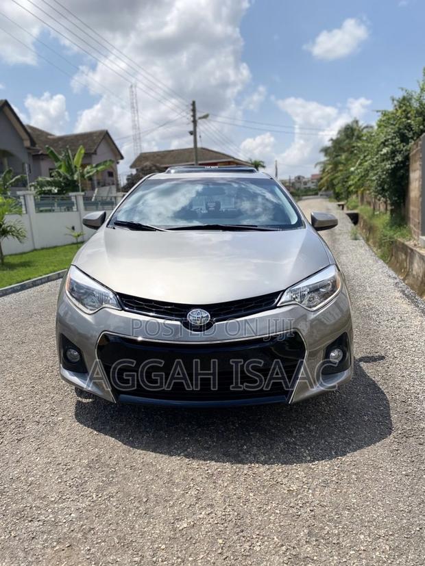 Toyota Corolla S 4dr Sedan (1.8L 4cyl CVT) 2014 Gray