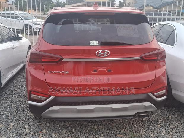 Hyundai Santa Fe 2020 Red