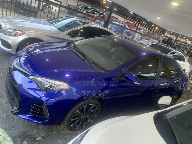 Toyota Corolla 2016 Blue