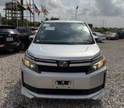 Toyota Voxy 2015 Silver for sale