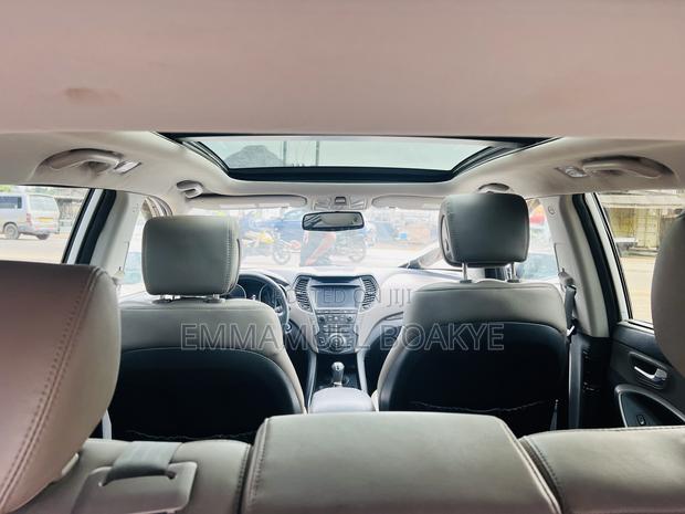 Hyundai Santa Fe Limited AWD 2016 White