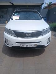 Kia Sorento 2012 White for sale