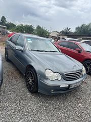 Mercedes-Benz C250 2008 Green for sale