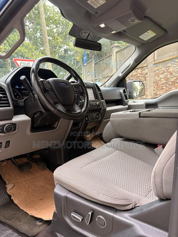 Ford F-150 XLT 4x2 SuperCab Styleside 8 ft. box 163 in. WB 2017 Blue
