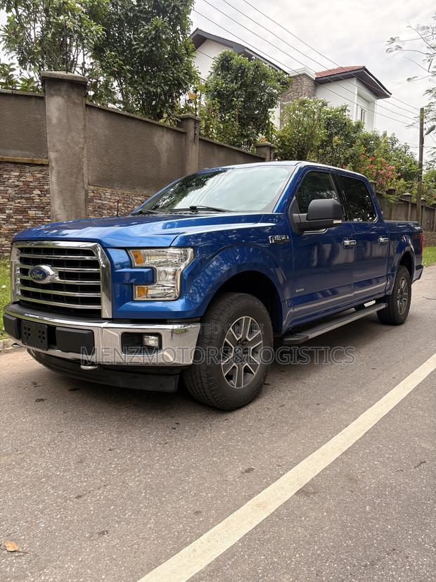 Ford F-150 XLT 4x2 SuperCab Styleside 8 ft. box 163 in. WB 2017 Blue