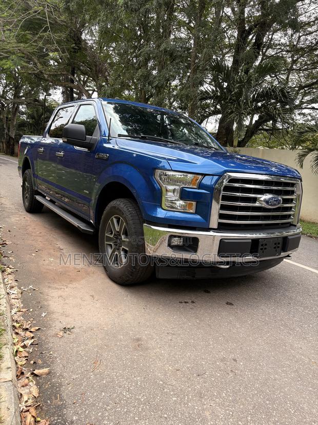 Ford F-150 XLT 4x2 SuperCab Styleside 8 ft. box 163 in. WB 2017 Blue