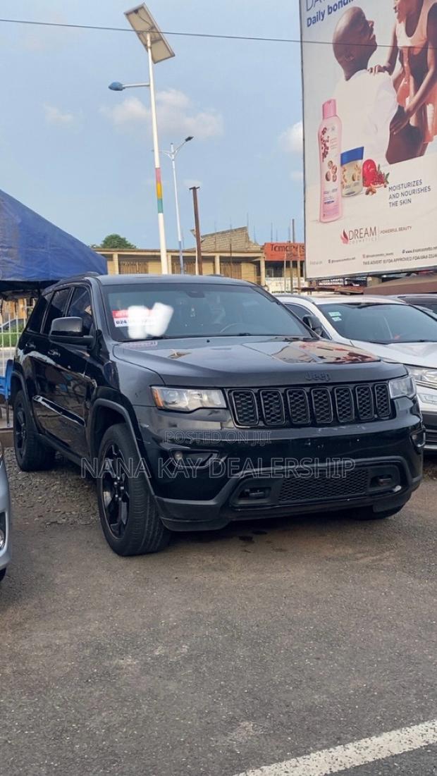 Jeep Grand Cherokee Limited 4dr 4x4 2019 Black
