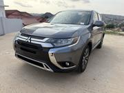 Mitsubishi Outlander SE FWD 2019 Gray for sale