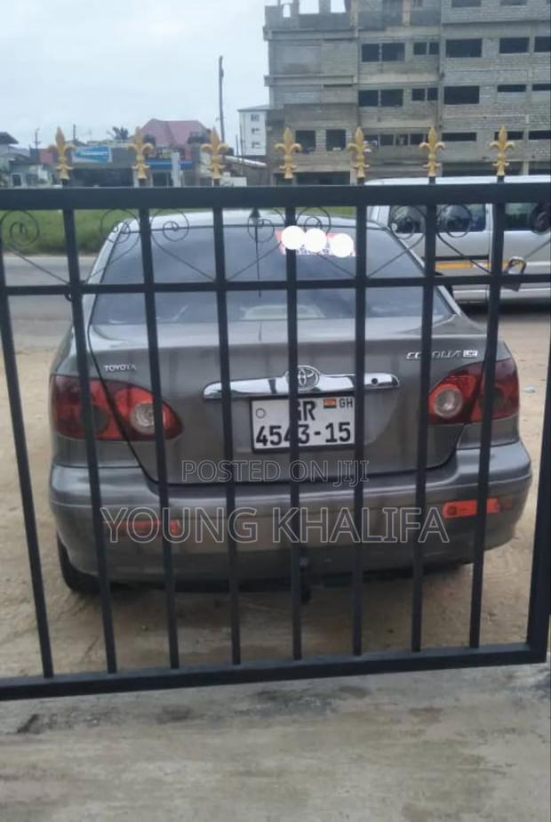 Toyota Corolla 2007 Gray