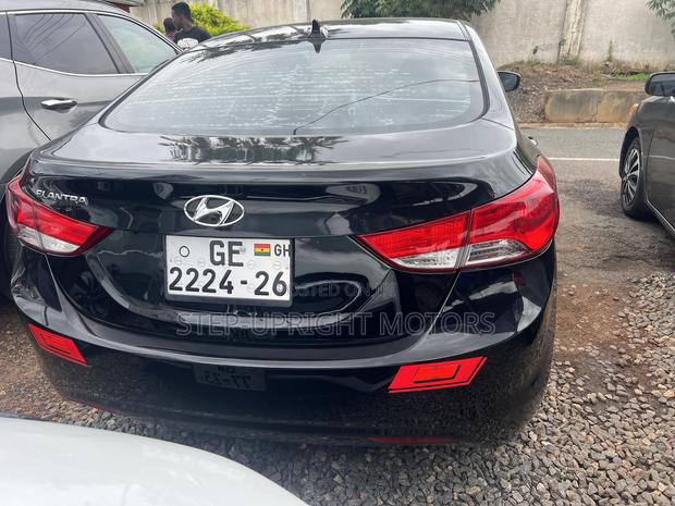 Hyundai Elantra 2013 Black