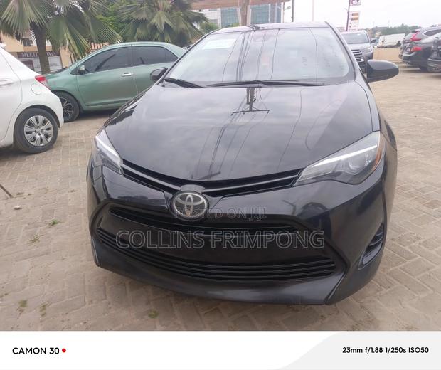 Toyota Corolla 2018 Black