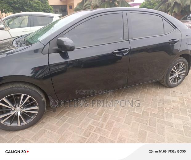 Toyota Corolla 2018 Black
