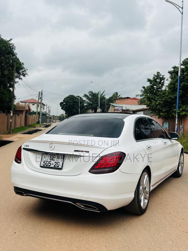 Mercedes-Benz C300 Sport Sedan RWD (2.0L 4cyl 7A) 2016 White