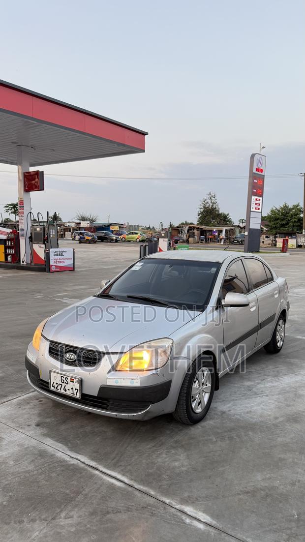 Kia Rio 2010 Silver