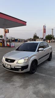 Kia Rio 2010 Silver for sale