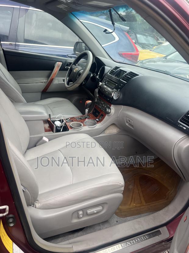 Toyota Highlander 2009 Burgundy