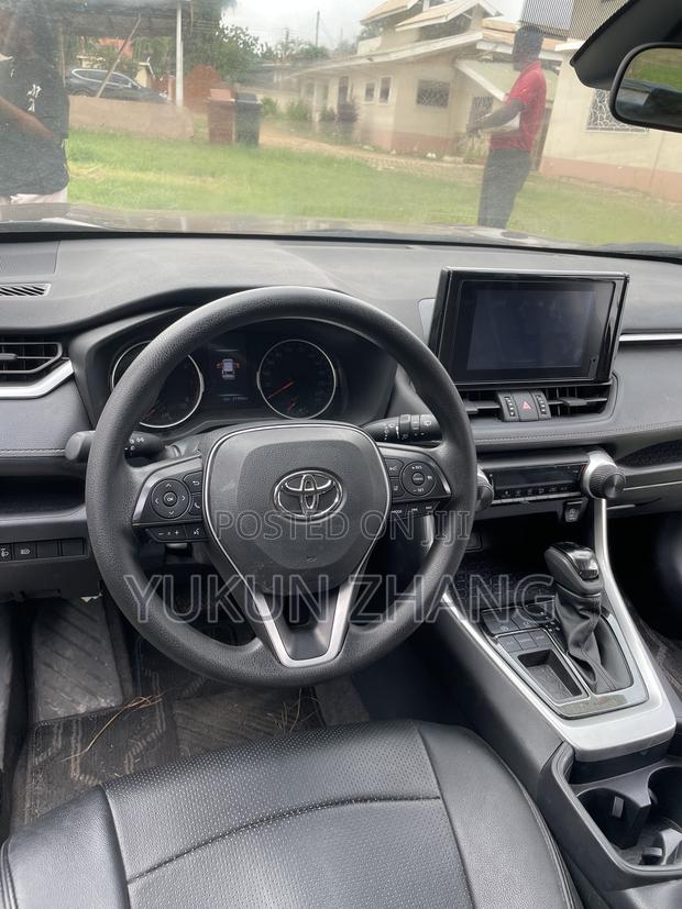 Toyota RAV4 2022 Black