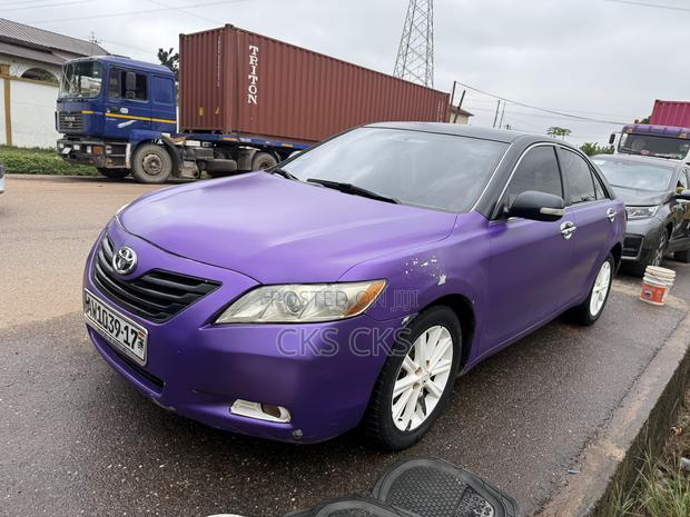 Toyota Camry 2010 Purple