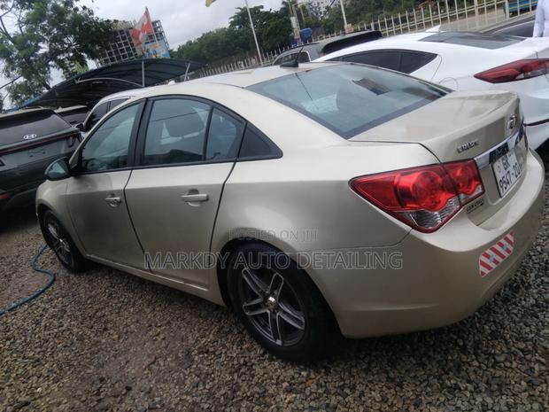 Chevrolet Cruze 2013 Gray