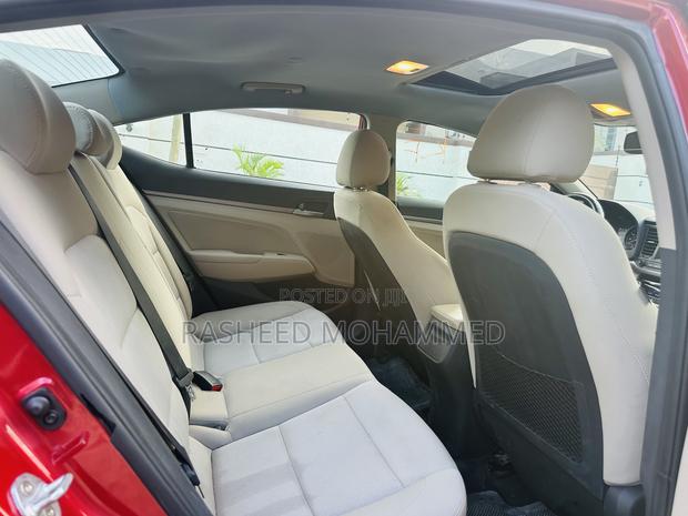 Hyundai Elantra Limited 2018 Red