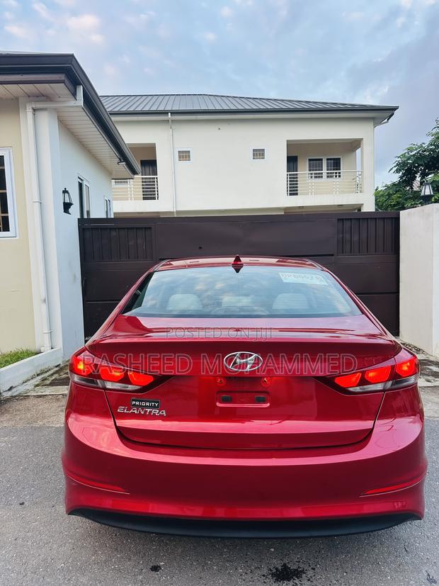 Hyundai Elantra Limited 2018 Red
