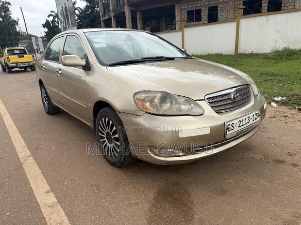 Toyota Corolla 2006 Gold