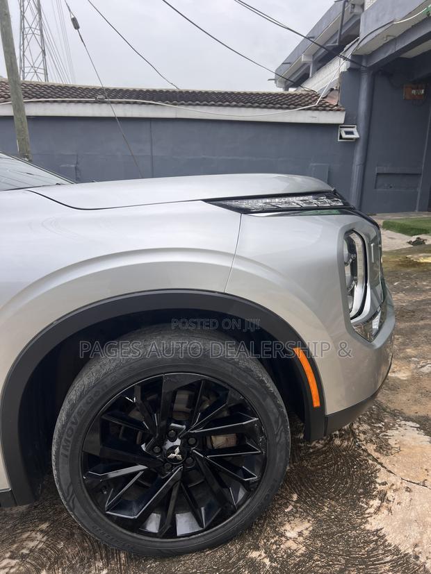 Mitsubishi Outlander SEL 2022 Gray