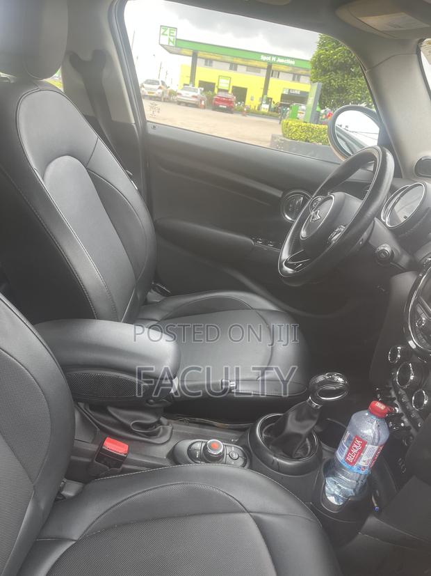 Mini Cooper 2017 Gray