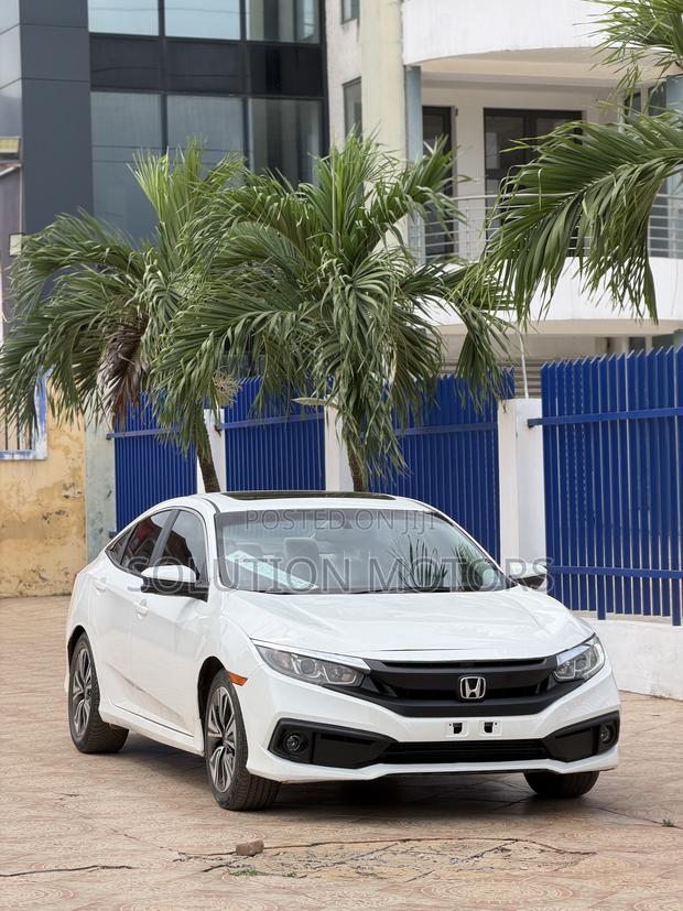 Honda Civic EX Sedan 2018 White