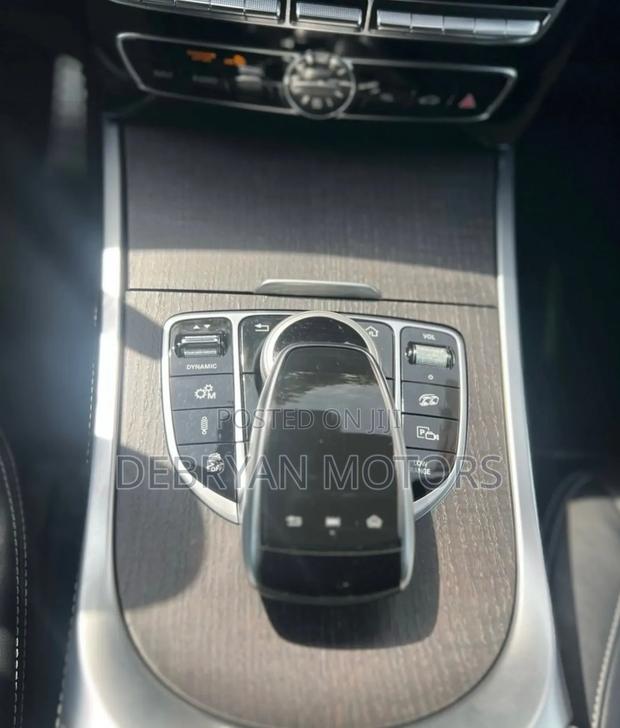 Mercedes-Benz G-Class G 63 AMG 2022 Gray