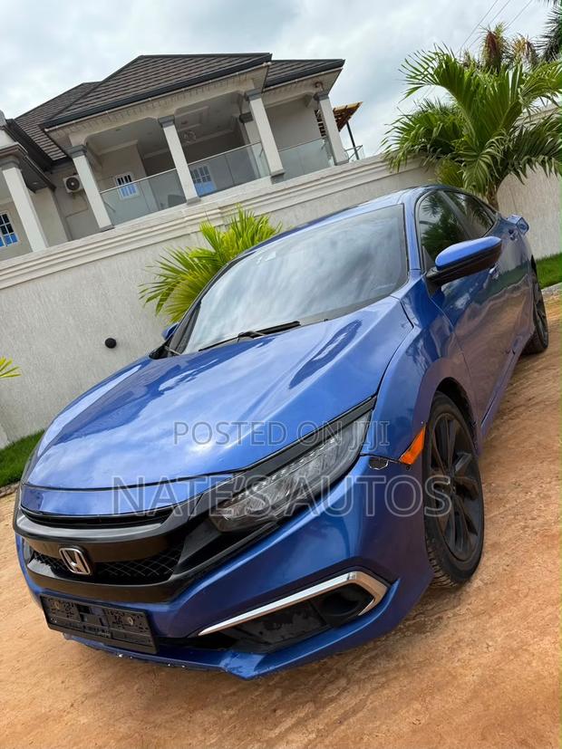 Honda Civic Sport 4dr Hatchback (1.5L 4cyl) 2017 Blue