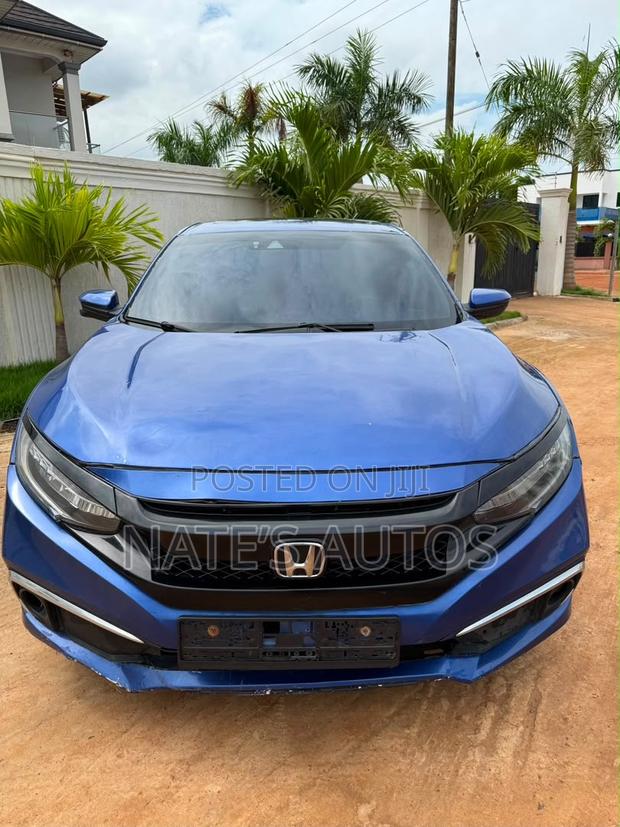 Honda Civic Sport 4dr Hatchback (1.5L 4cyl) 2017 Blue