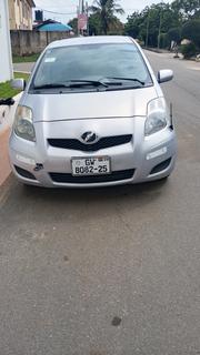 Toyota Vitz 1.3 AWD 5dr 2010 Gray for sale
