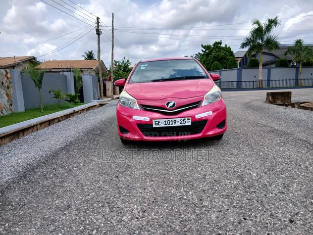 Toyota Vitz 2013 Pink