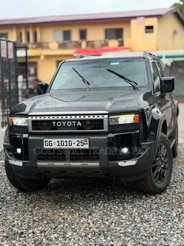 Toyota Land Cruiser Prado 2025 Black