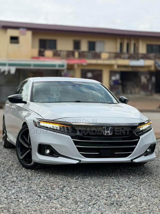 Honda Accord Sport 2.0T 2022 White