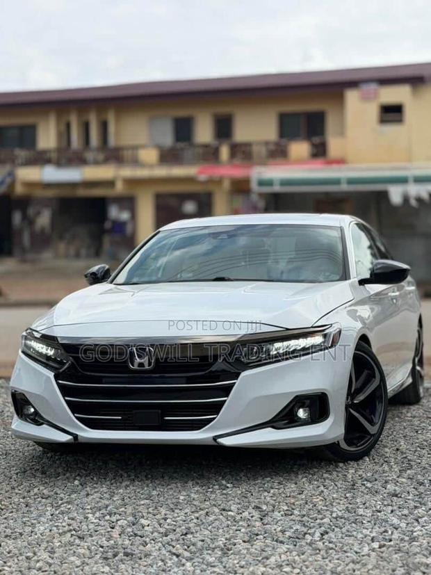 Honda Accord Sport 2.0T 2022 White