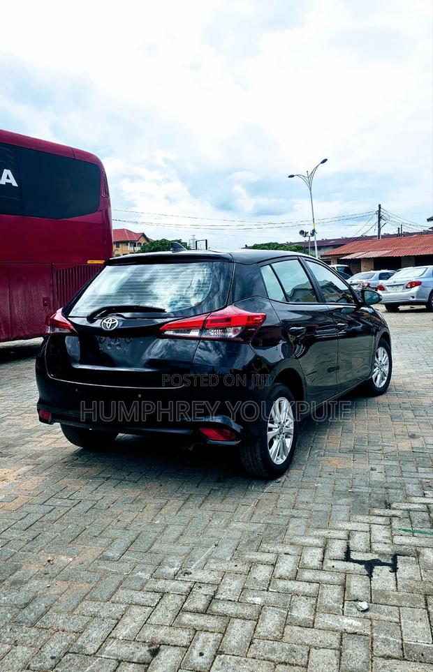 Toyota Yaris 2020 Black