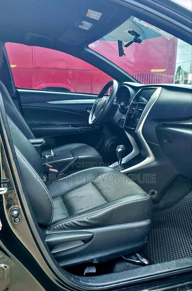 Toyota Yaris 2020 Black