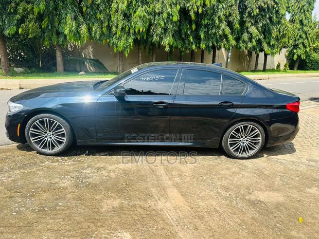 BMW 530i 2020 Black