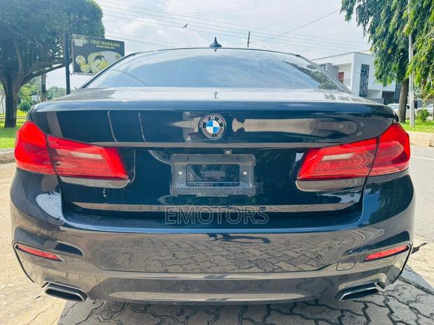 BMW 530i 2020 Black