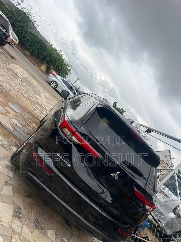 Mitsubishi Outlander 2024 Black
