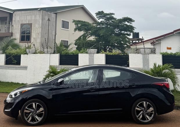 Hyundai Elantra SE 4dr Sedan (1.8L 4cyl 6A) 2015 Black
