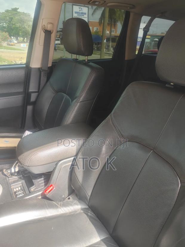 Mitsubishi Endeavor SE 2011 Green