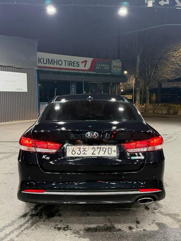 Kia K5 2018 Black