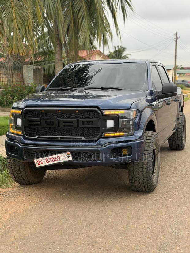 Ford F-150 2018 Blue